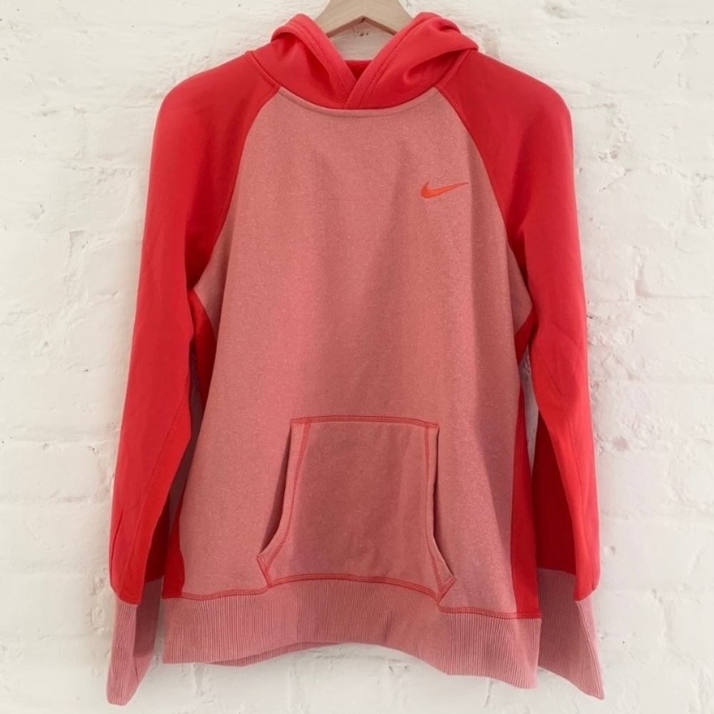 Nike Therma-Fit Hoodie